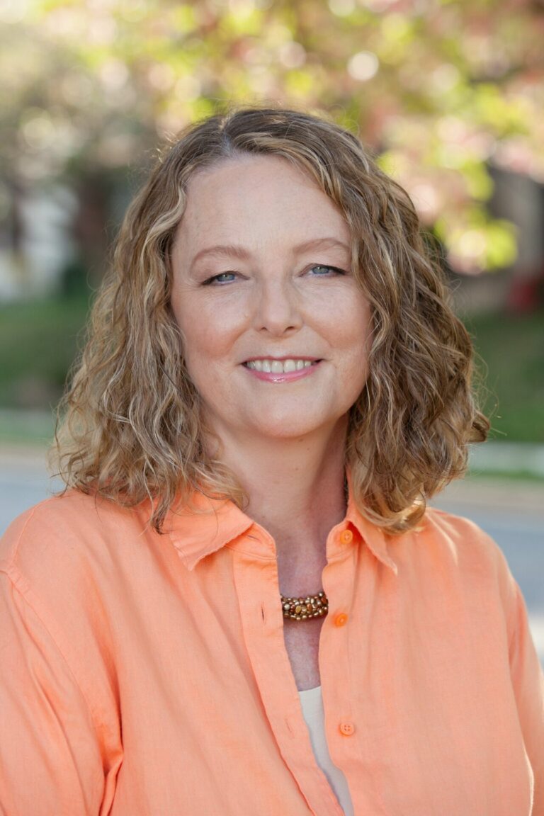 Philanthropy Revolution by Lisa Greer